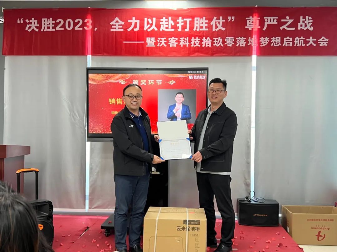 f2e8bcc28aff6872f6b1491ddf580667.jpg f2e8bcc28aff6872f6b1491ddf580667.jpg