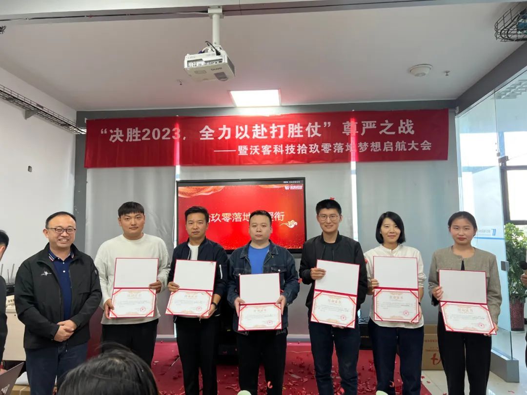 2b7d2493af4e04da374734c635afed40.jpg 2b7d2493af4e04da374734c635afed40.jpg